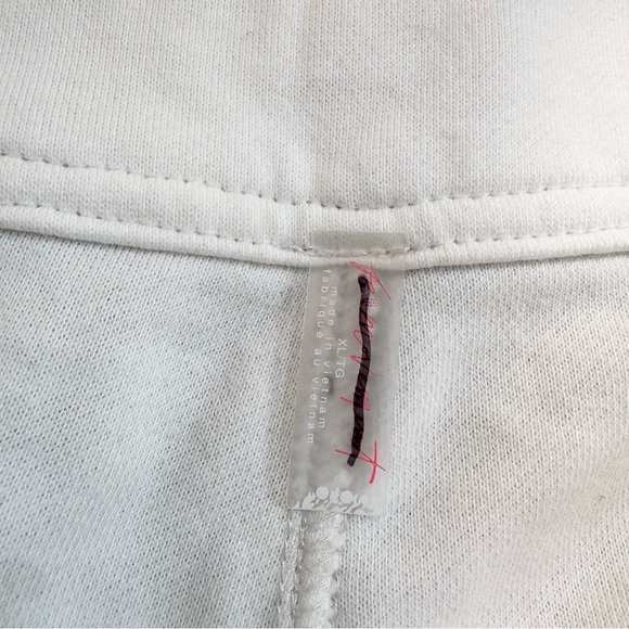 New Free People Movement Timko Shorts Sweat Loose Baggy Slouchy White XL - Picture 3 of 12